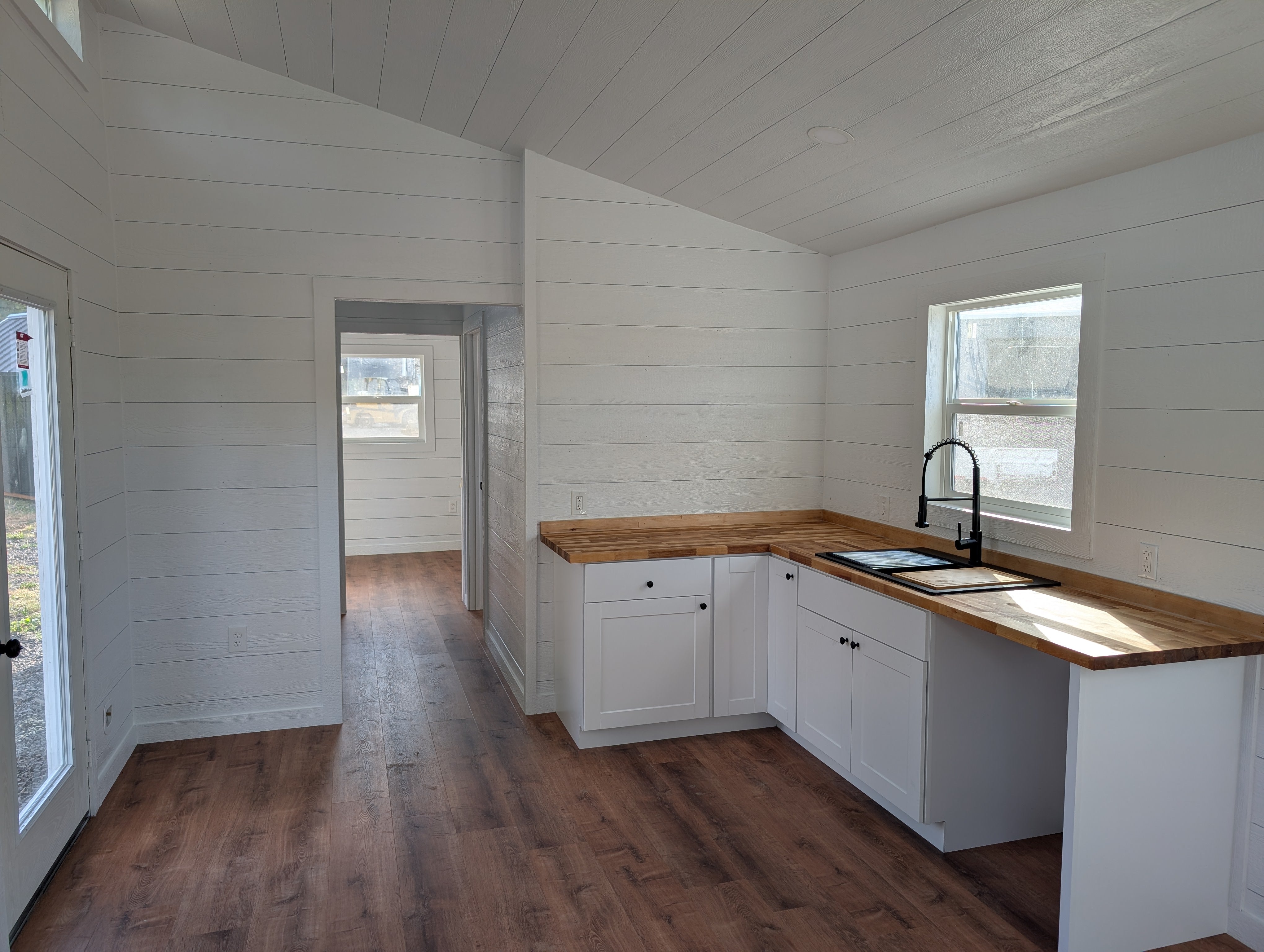 Tiny Home One Slope Style Single Door