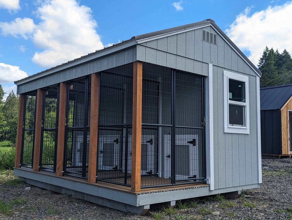 Dog Run & Kennel
