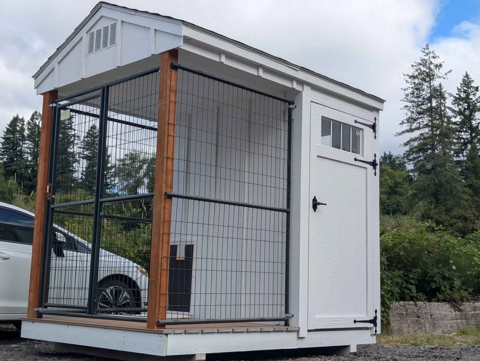 Dog Run & Kennel